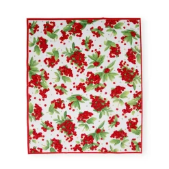 Christmas Berry Paper Guest Towel Napkins in Red - 15 Per Package